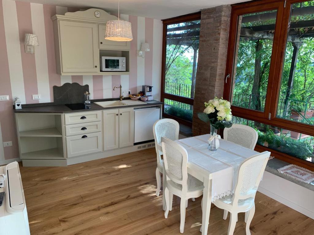 Accademia Al Colle Apartment Болоня Екстериор снимка